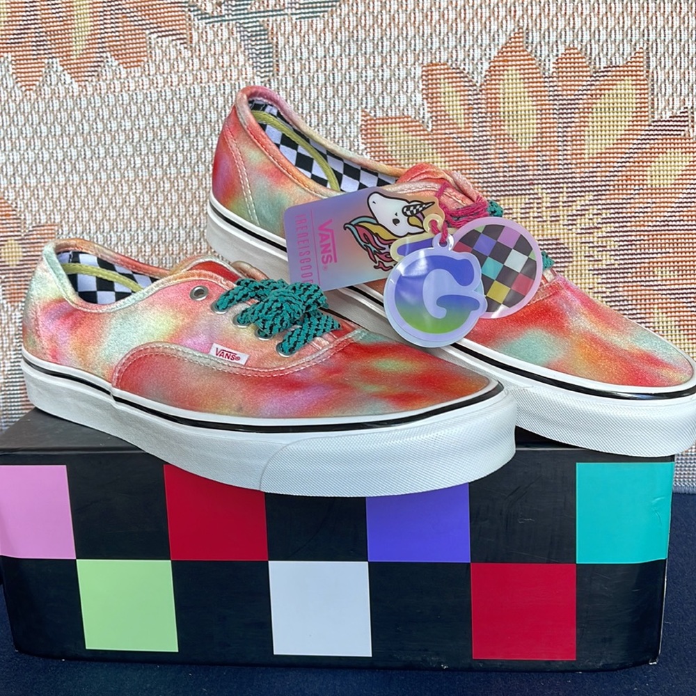 Vans Authentic 44 D
Ireneisgood Multi
VN0005U8BMC
WMNS Sneakers - Picture 5 of 16